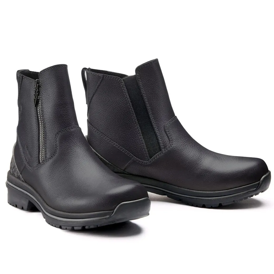 Kerrits Woodstock Waterproof Barn Boots