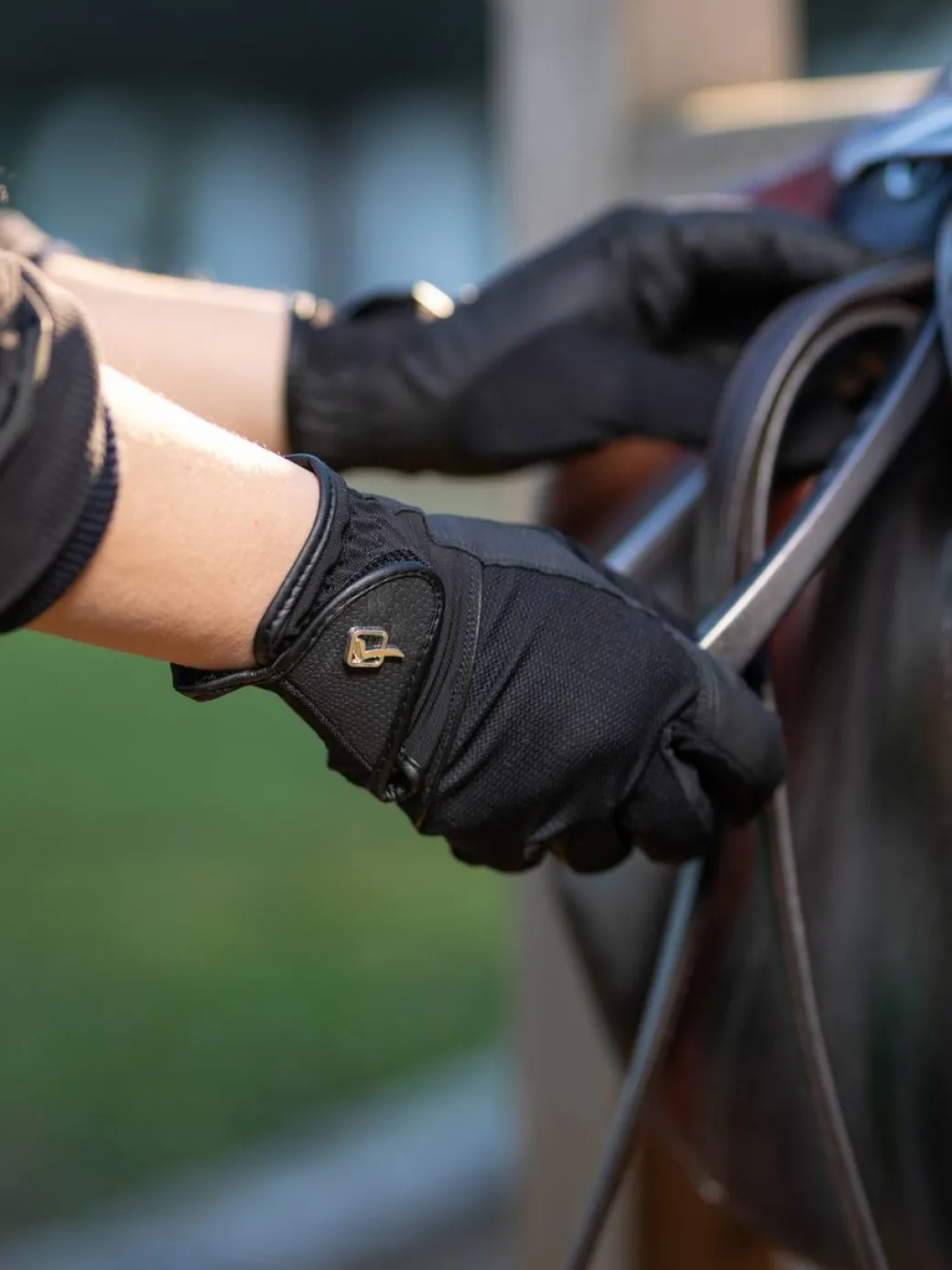 LeMieux Pro Mesh Gloves