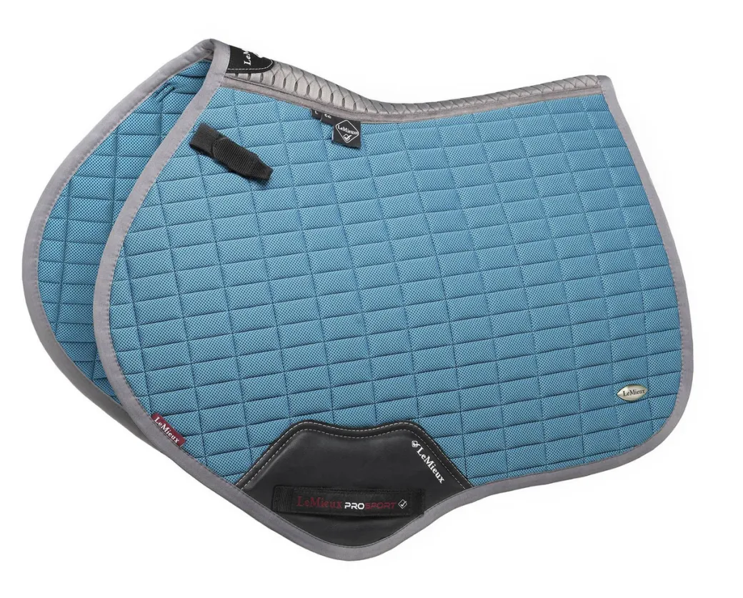 LeMieux Self-Cool Close Contact Square Pad