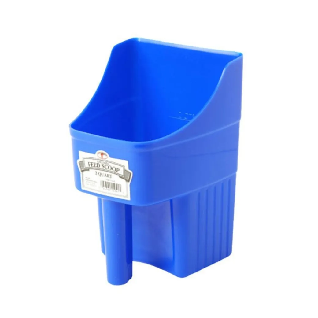 Little Giant 3 Quart Enclosed Plastic Feed Scoop