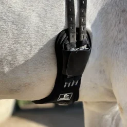 Majyk Equipe Ergonomics Spur Saver Dressage Girth