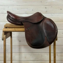 Used Antares Evolution Close Contact Jump Saddle 17/M