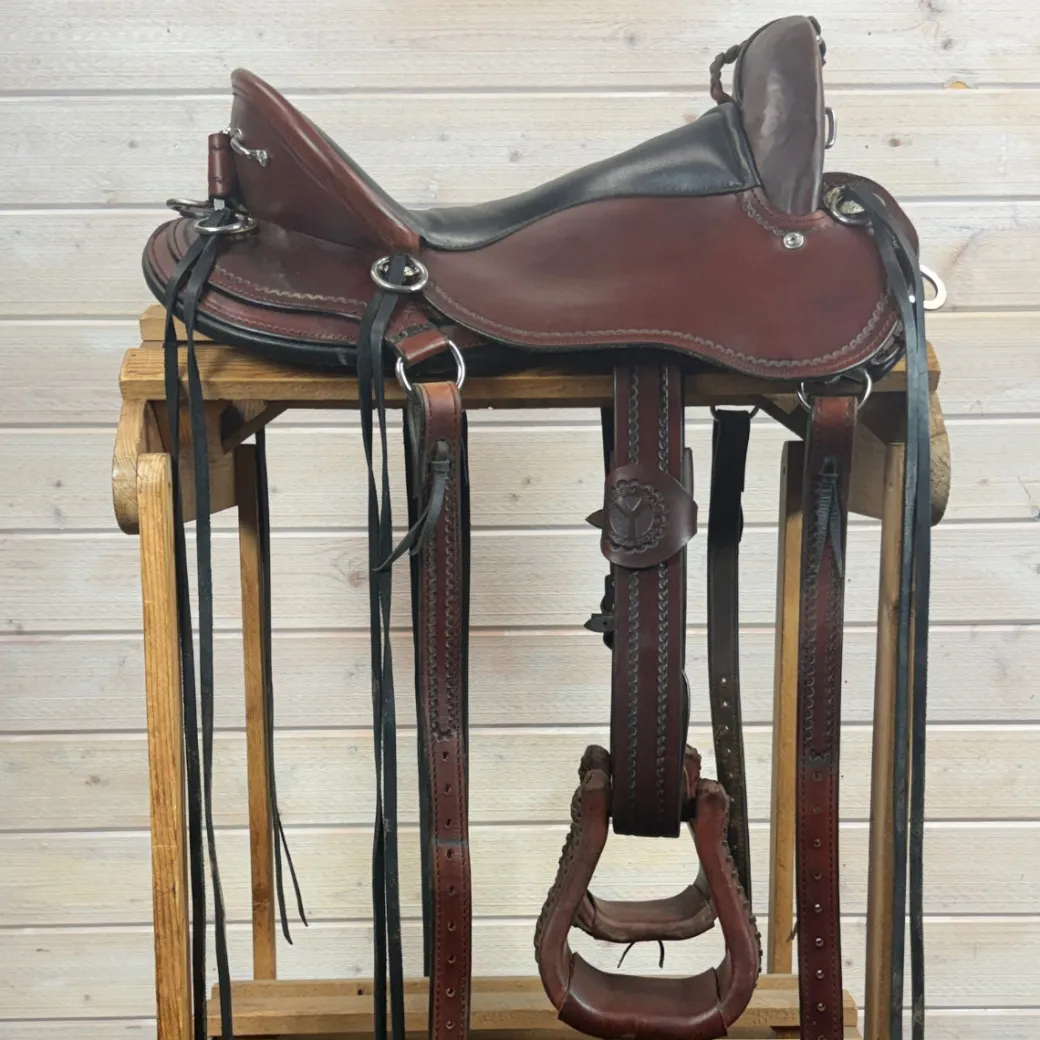 Used Circle Y Julie Goodnight Cascade Endurance Saddle 16/W