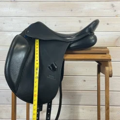 Used Stubben 1894 Dressage Saddle 18/M