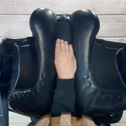 Used Superior Saddlery Dressage Saddle 18/M
