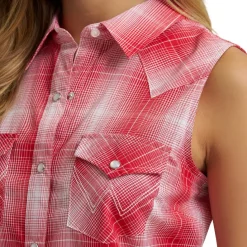 Wrangler Essential Plaid Sleeveless Snap Shirt